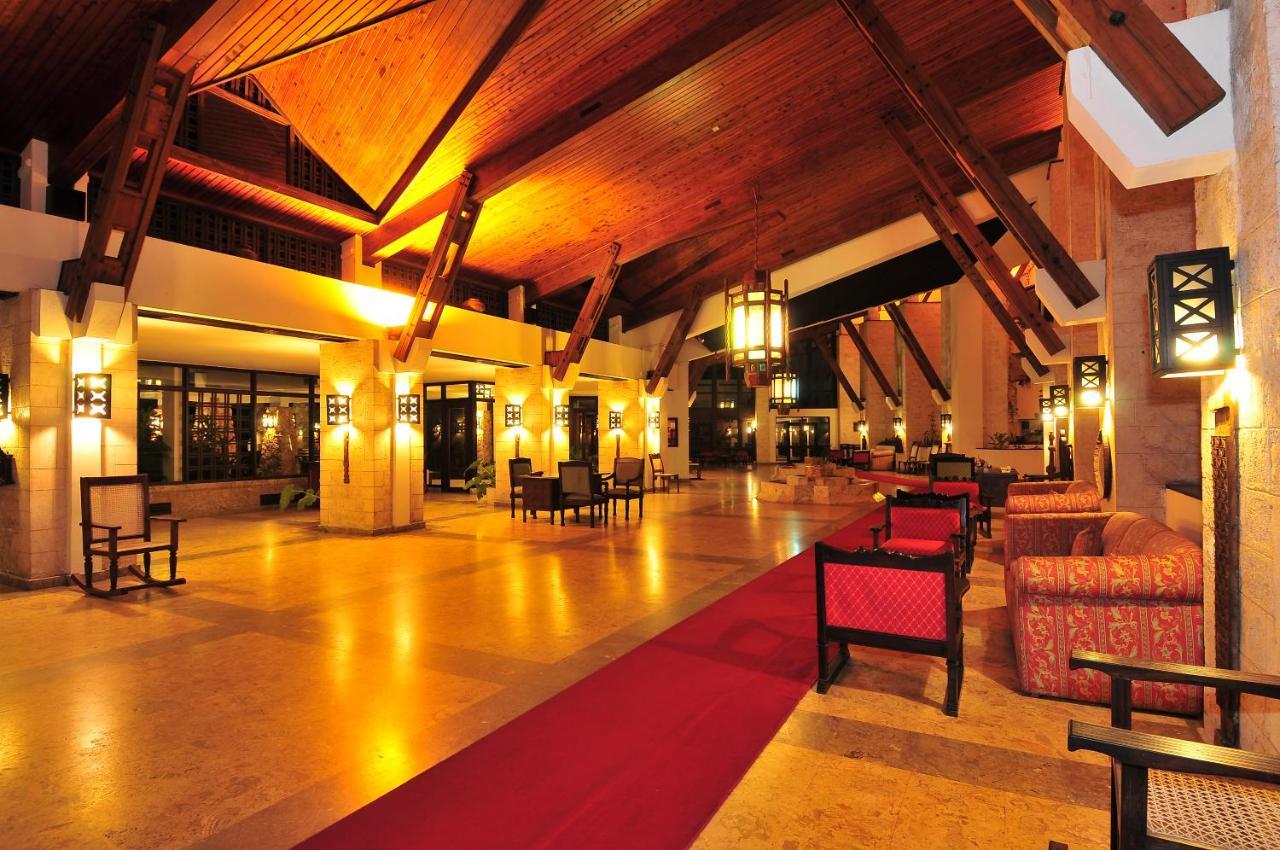 Mombasa Continental Resort Shanzu Exterior foto